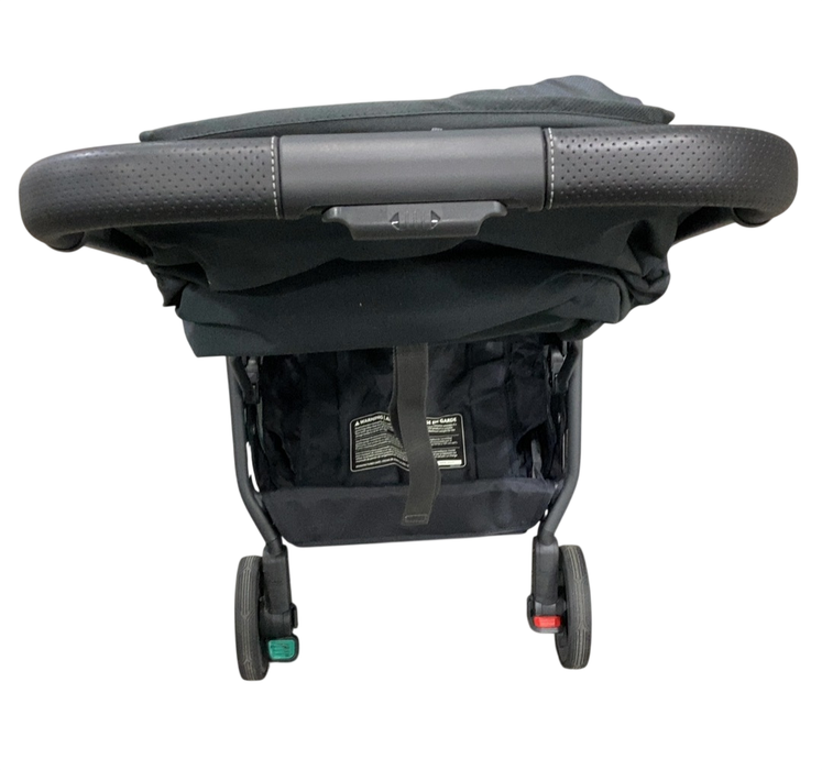 Shop UPPAbaby MINU V3 Stroller, 2025, Jake (Charcoal/Black) at GoodBuy Gear