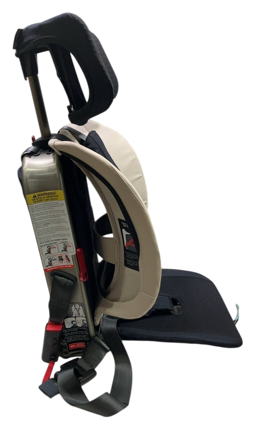 Shop WAYB Pico Portable Car Seat, 2024, Stardust at GoodBuy Gear