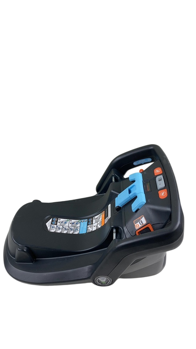 Shop UPPAbaby MESA V2 Infant Car Seat, 2022, Jake (Black) at GoodBuy Gear