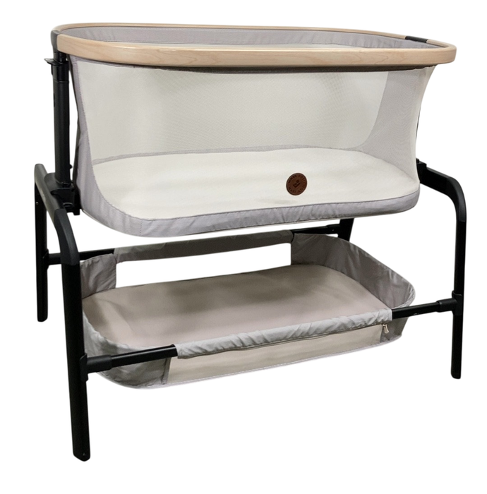 Shop Maxi-Cosi Iora Bedside Bassinet, Onyx Sand at GoodBuy Gear