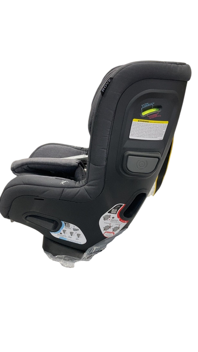Shop UPPAbaby Rove Convertible Car Seat, 2024, Greyson (Grey Mélange) at GoodBuy Gear
