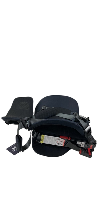 Shop WAYB Pico Portable Car Seat, 2024, Jet at GoodBuy Gear