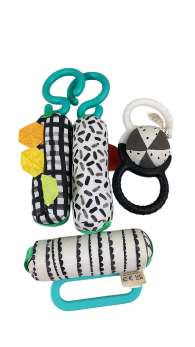 Shop Lovevery The Looker Play Kit at GoodBuy Gear