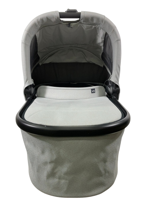 Shop UPPAbaby Bassinet V3, Savannah (Pearl Gray Jacquard) at GoodBuy Gear