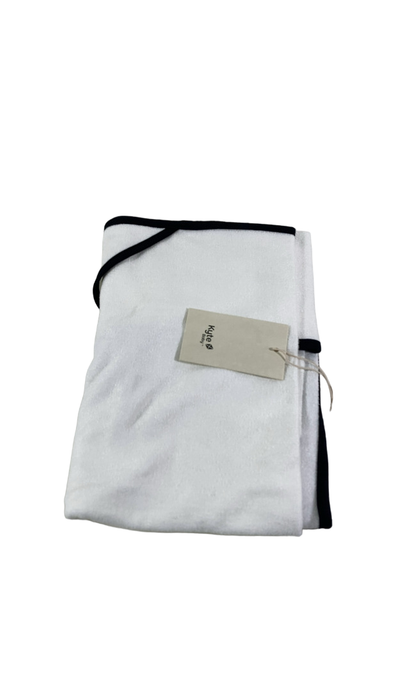 Shop Kyte Baby Hooded Bath Towel, Cloud with Midnight Trim at GoodBuy Gear