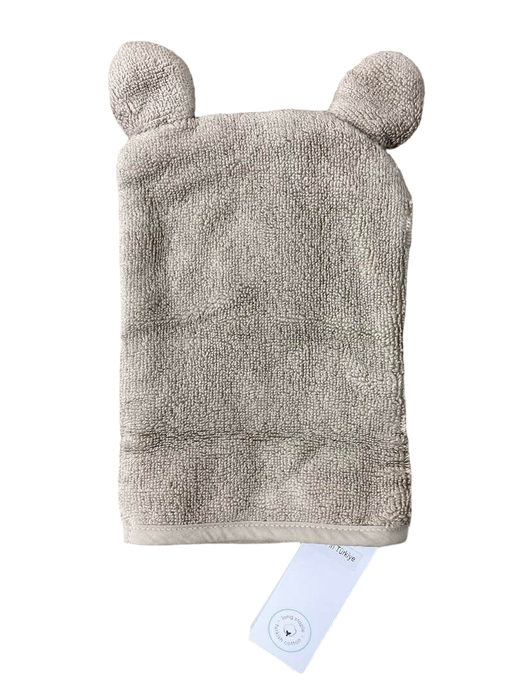 Shop Mori Animal Towel Mitt, Bear at GoodBuy Gear