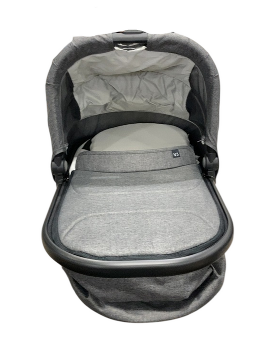 Shop UPPAbaby Bassinet V3, Greyson (Charcoal Mélange) at GoodBuy Gear
