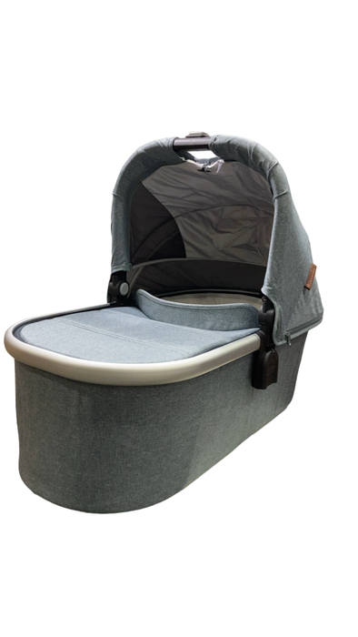 Shop UPPAbaby V2 Bassinet, Gregory (Blue Melange) at GoodBuy Gear