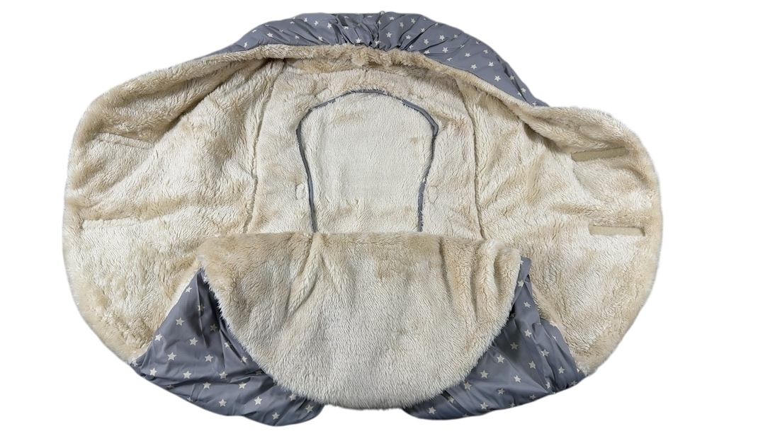Shop 7 A.M. Enfant Nido, Grey Stars, Small (0-6 Months) at GoodBuy Gear