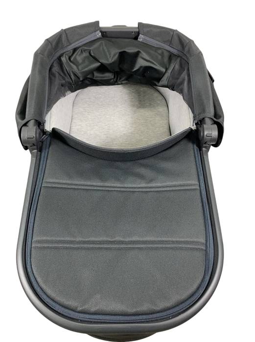 Shop UPPAbaby VISTA V2 Stroller, 2023, Jake (Black) at GoodBuy Gear