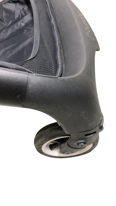 Shop Bugaboo Butterfly Stroller, 2024, Black, Stormy Blue, Stormy Blue at GoodBuy Gear