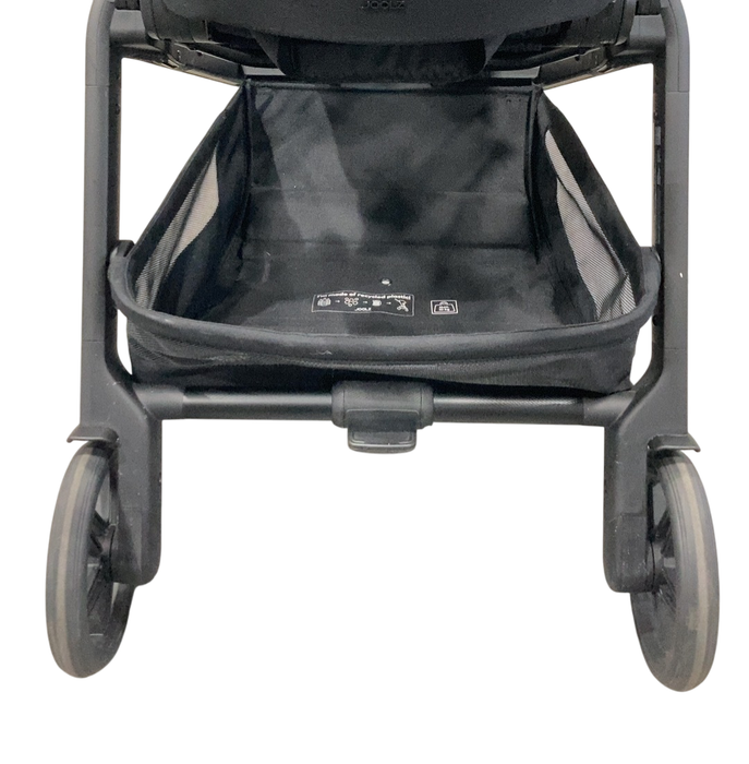 Shop Joolz Hub2 Compact Stroller, 2024, Space Black at GoodBuy Gear