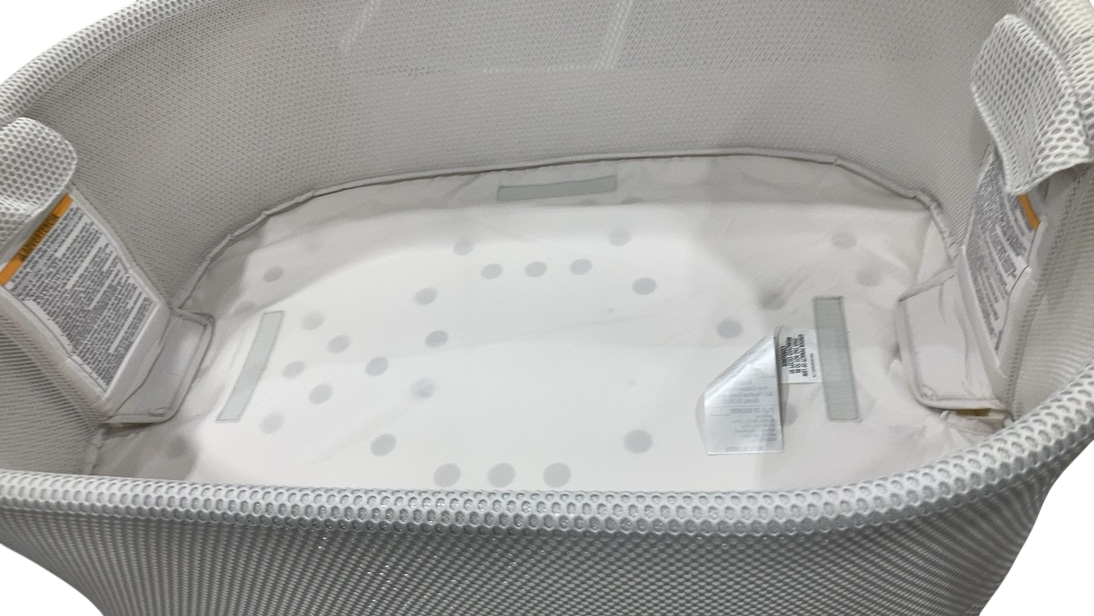 Shop Graco SmartSense Soothing Bassinet, Luna at GoodBuy Gear