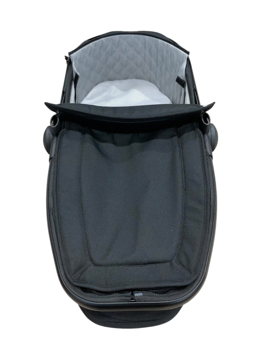 Shop Joolz Geo 2 Earth Upper Carrycot, Noir at GoodBuy Gear