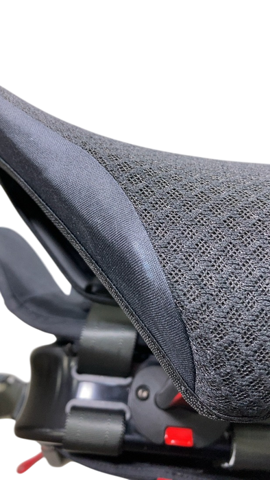 Shop WAYB Pico Portable Car Seat Bundle, 2022, Jet, with Carry Bag at GoodBuy Gear