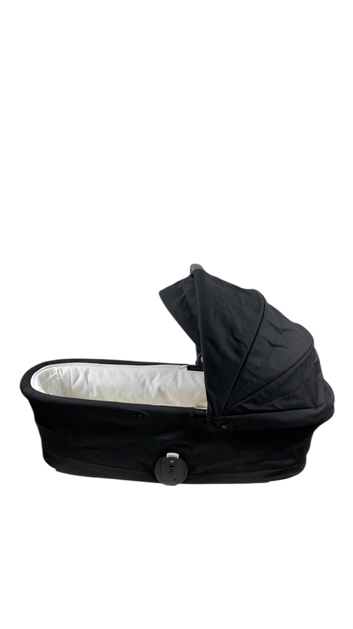 Shop Cybex Gazelle S Cot, Moon Black at GoodBuy Gear