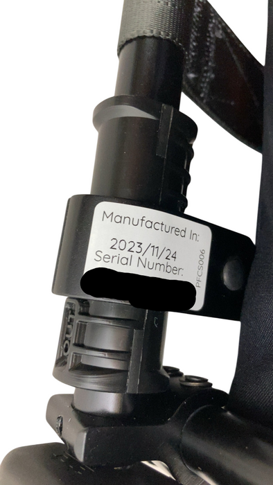 Shop WAYB Pico Portable Car Seat, 2023, Jet at GoodBuy Gear