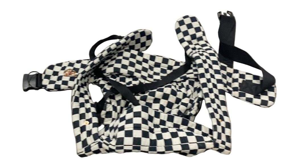 Mabē The Monarch Carrier, Ebony Check