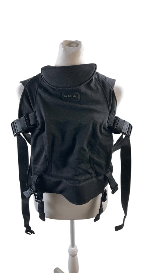 Shop TushBaby The Snug Attachment, Black at GoodBuy Gear