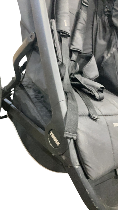 Shop Thule Urban Glide 3 Double Stroller, 2023, Black, Click In Buckle at GoodBuy Gear