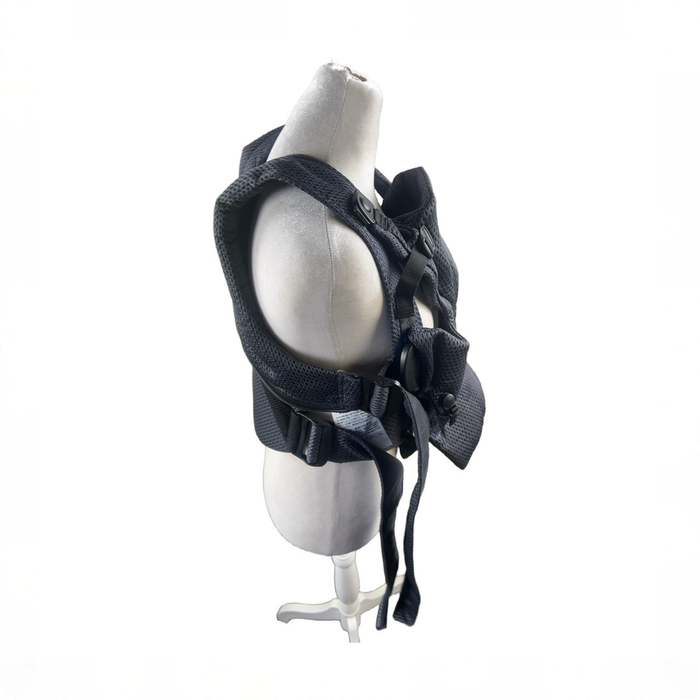 Shop BabyBjorn Baby Carrier Free 3D Mesh, Anthracite at GoodBuy Gear