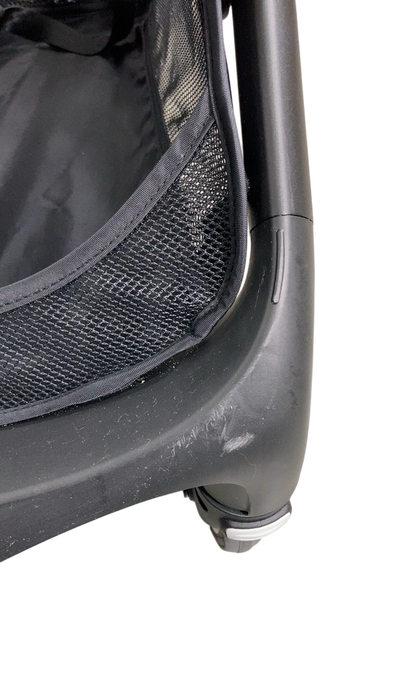 Shop Bugaboo Butterfly Stroller, 2024, Black, Midnight Black, Midnight Black at GoodBuy Gear
