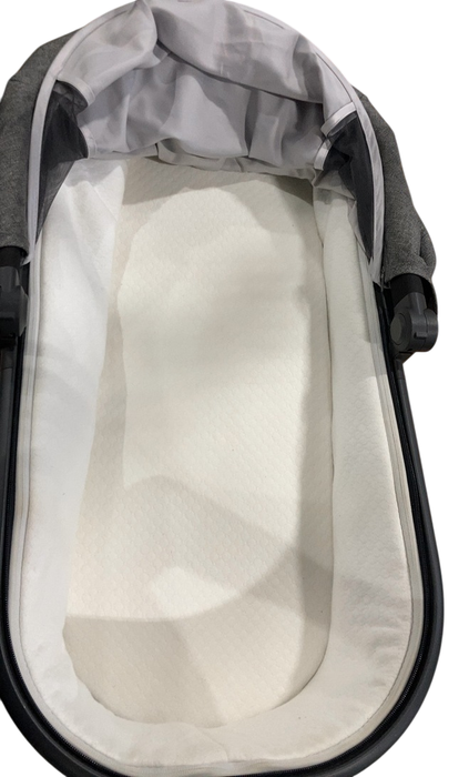 Shop UPPAbaby VISTA V2 Stroller, 2023, Greyson (Charcoal Melange) at GoodBuy Gear