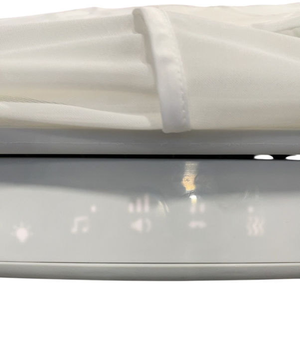Shop Halo BassiNest Connected Swivel Sleeper 3.0, White/Grey at GoodBuy Gear
