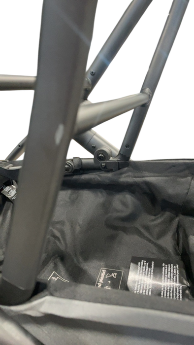 Shop Joolz Aer+ Stroller Frame, 2024, Grey/Black Carbon at GoodBuy Gear