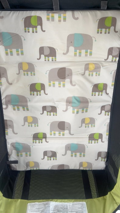 Shop Baby Trend Lil Snooze Deluxe II Nursery Center, Sockorama at GoodBuy Gear