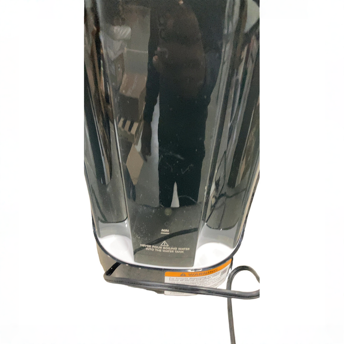 Shop Baby Brezza Formula Pro Advanced Baby Formula Dispenser, White on Black at GoodBuy Gear
