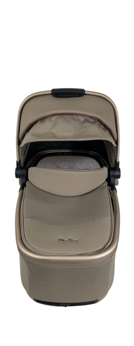 Shop Silver Cross Reef First Bed Folding Bassinet, Stone at GoodBuy Gear