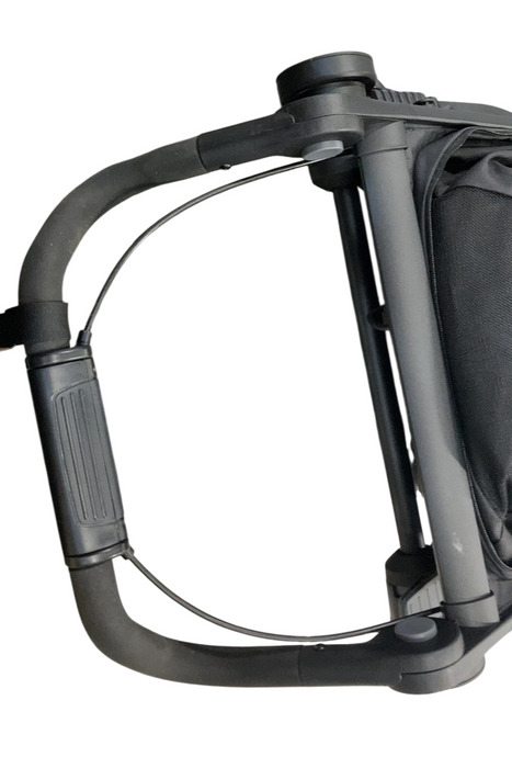 Shop Thule Urban Glide 3 Stroller, 2025, Black on Black, Click In Buckle at GoodBuy Gear