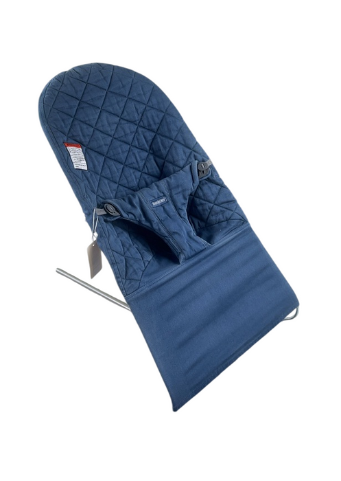 Shop BabyBjorn Bouncer Bliss, Dark Gray Frame, Midnight Blue Cotton Classic Quilt at GoodBuy Gear