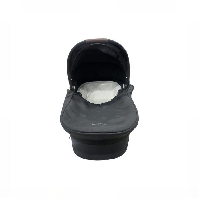 Shop Cybex Gazelle S Cot, Moon Black at GoodBuy Gear