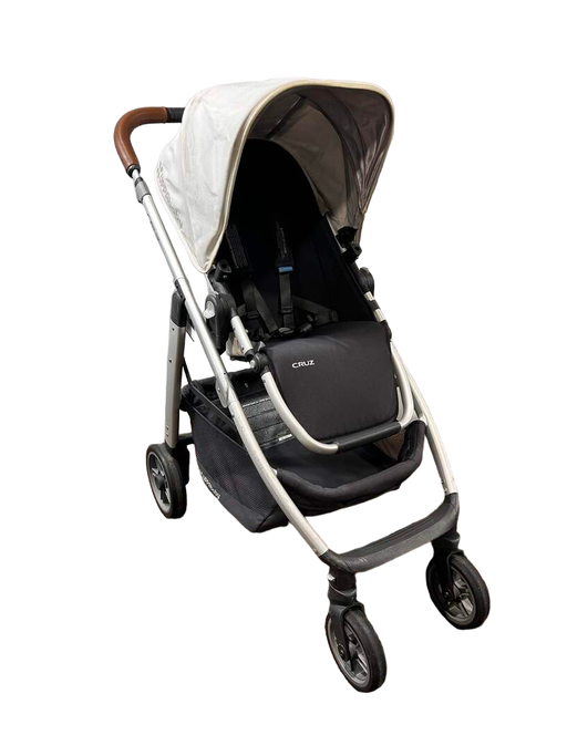 used UPPAbaby CRUZ Stroller, 2017, Loic (White)