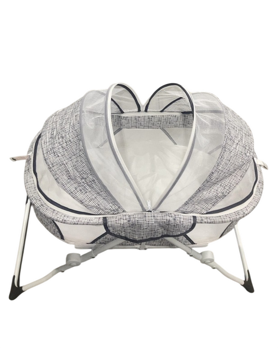 Shop Dream On Me Karley Bassinet, Cool Grey, Karley plus at GoodBuy Gear