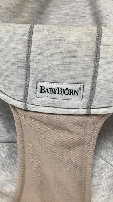 Shop BabyBjorn Bouncer Balance, Beige/Gray, Black Frame at GoodBuy Gear