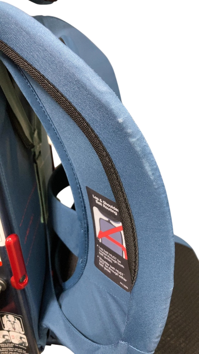 Shop WAYB Pico Portable Car Seat, 2022, Midnight Sky at GoodBuy Gear