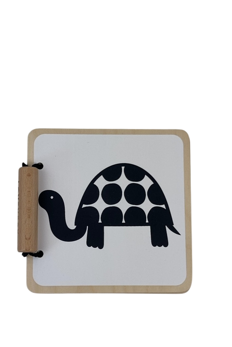 Shop Lovevery The Looker Play Kit at GoodBuy Gear