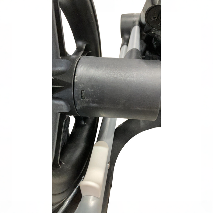 Shop Cybex Eos Stroller, 2024, Moon Black, Silver at GoodBuy Gear