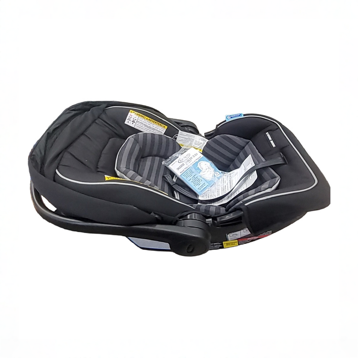Shop Graco SnugRide SnugLock LX Infant Car Seat, 2022, Black/White Stripes HIDDEN REQ 6/26 JL at GoodBuy Gear