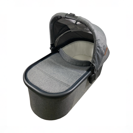 Shop UPPAbaby V3 Bassinet, Greyson (Charcoal Mélange) at GoodBuy Gear