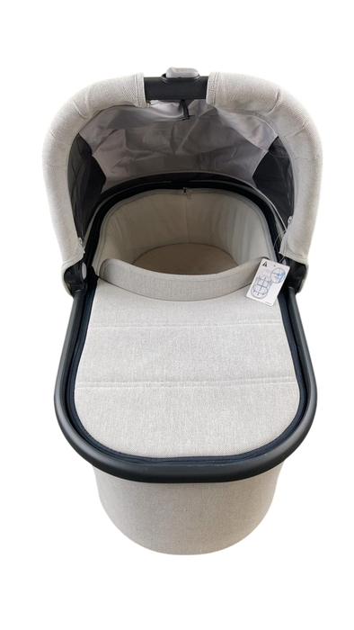 Shop UPPAbaby VISTA V2 Stroller, 2023, Anthony (White & Grey Chenille) at GoodBuy Gear