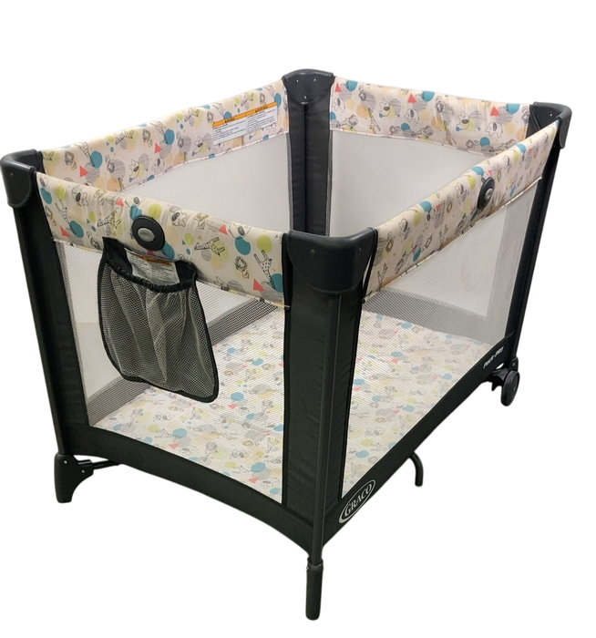 Graco Pack 'n Play Portable Playard, Carnival