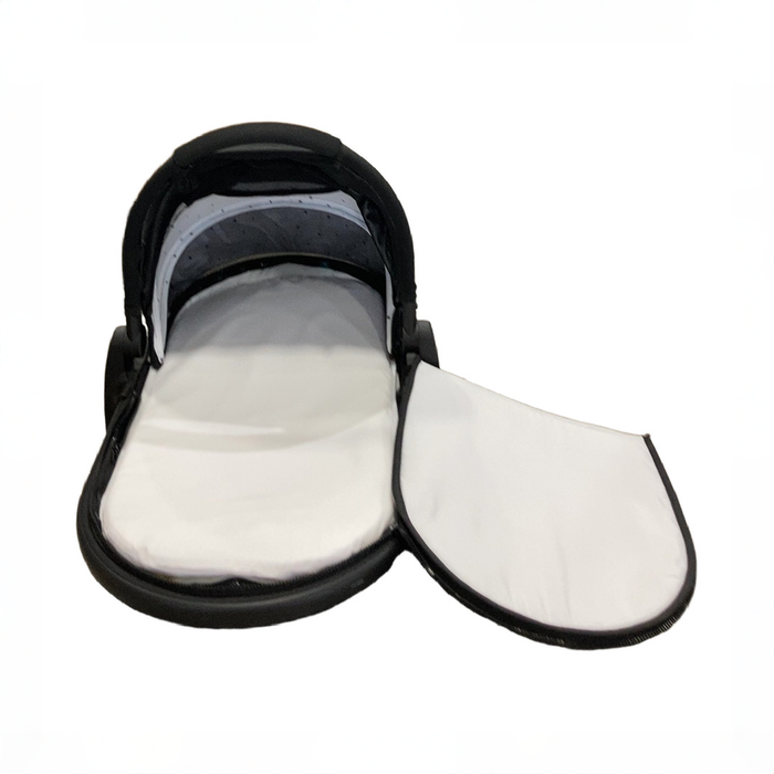 Shop Mockingbird Bassinet, 2026+, Black at GoodBuy Gear