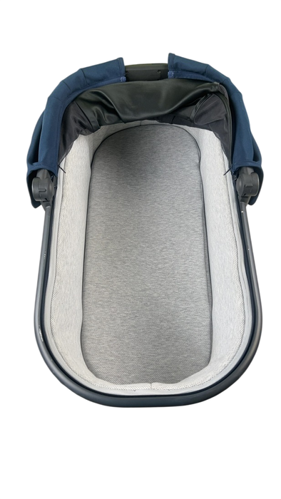 Shop UPPAbaby V2 Bassinet, Noa (Navy) at GoodBuy Gear