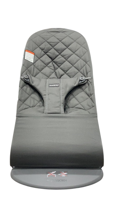 Shop BabyBjorn Bouncer Bliss Bundle With Toy Bar, Flying Friends, Dark Gray Frame, Anthracite Cotton Classic Quilt at GoodBuy Gear