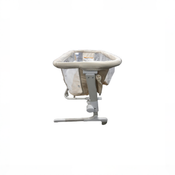 Shop DRAFT - Baby Delight Beside Me Dreamer Bassinet & Bedside Sleeper, Linen Stripe at GoodBuy Gear