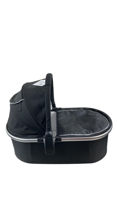 Shop Mockingbird Bassinet, Black, Pre-2026 at GoodBuy Gear